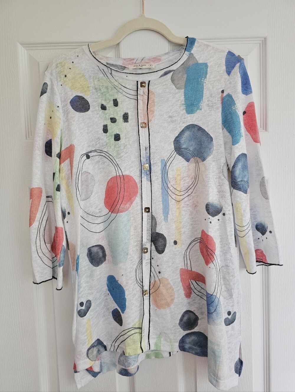 Jess & Jane Abstract Art Button Down Lightweight Knit Top Size S